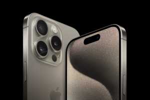 Report: Apple is finally upgrading the iPhone's selfie cam–but not till next year