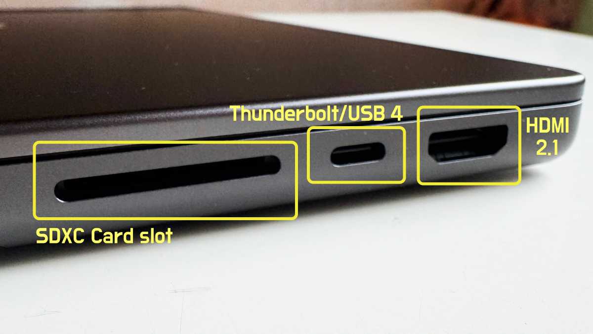 MacBook Pro HDMI port